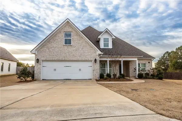 138 Vineyard Court, Auburn, AL 36830