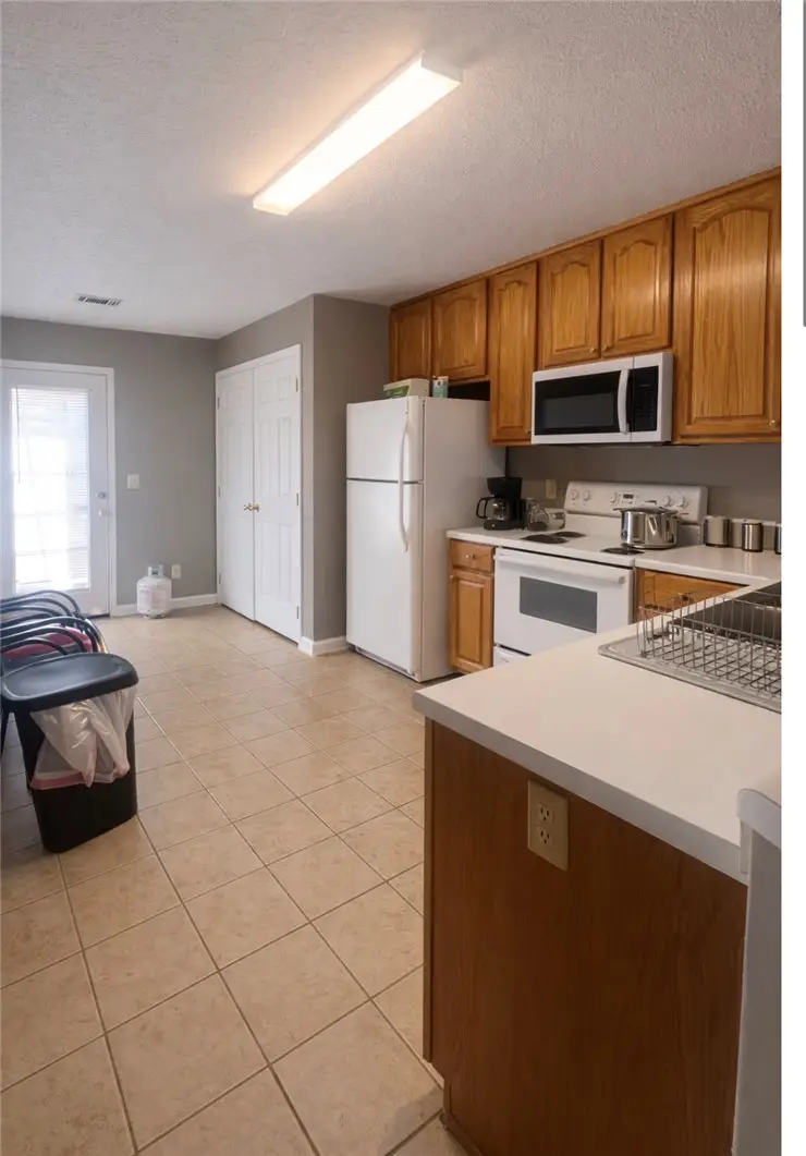 689/691 Ethan Court #691, Auburn, AL 36830 - Image #3