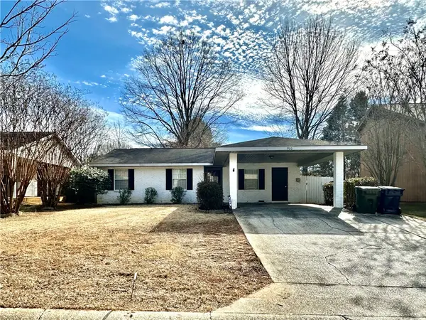 900 Hollins Road, Auburn, AL 38830