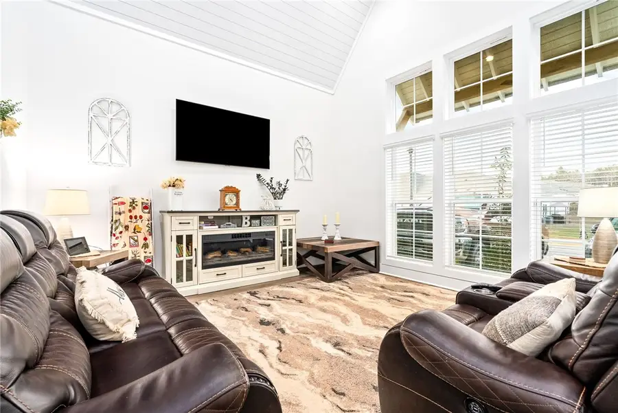 1150 Woodland Circle, Opelika, AL 36801 - #3