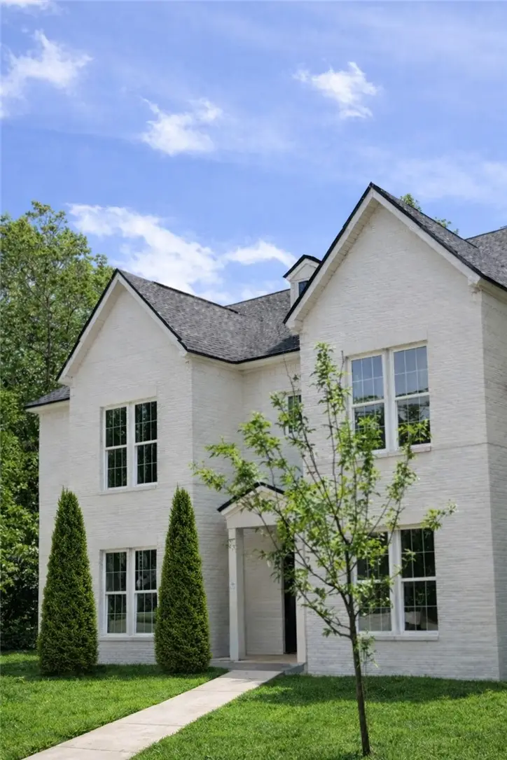 620 E Glenn Avenue #102, Auburn, AL 36830 - #1