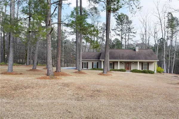 561 Lakeview Ridge, Dadeville, AL 36853