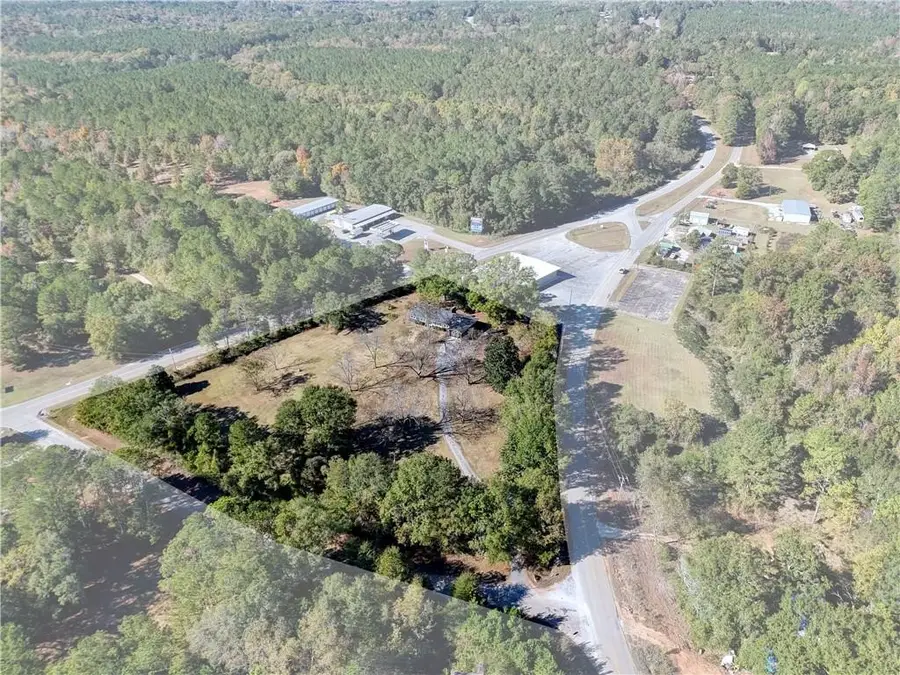 3695 Lee Road 380, Valley, AL 36854 - #2