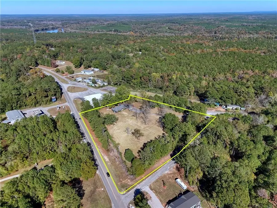 3695 Lee Road 380, Valley, AL 36854 - #3