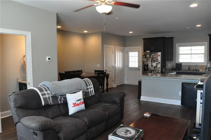 3855 Academy Drive #203, Opelika, AL 36801 - Image #2