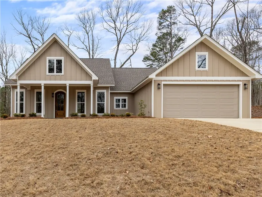 384 Palmer Drive, Dadeville, AL 36853 - #2