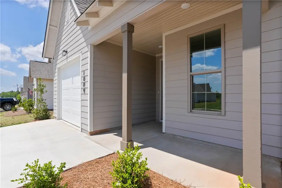 1009 Crossing Court E, Valley, AL 36854 - #3