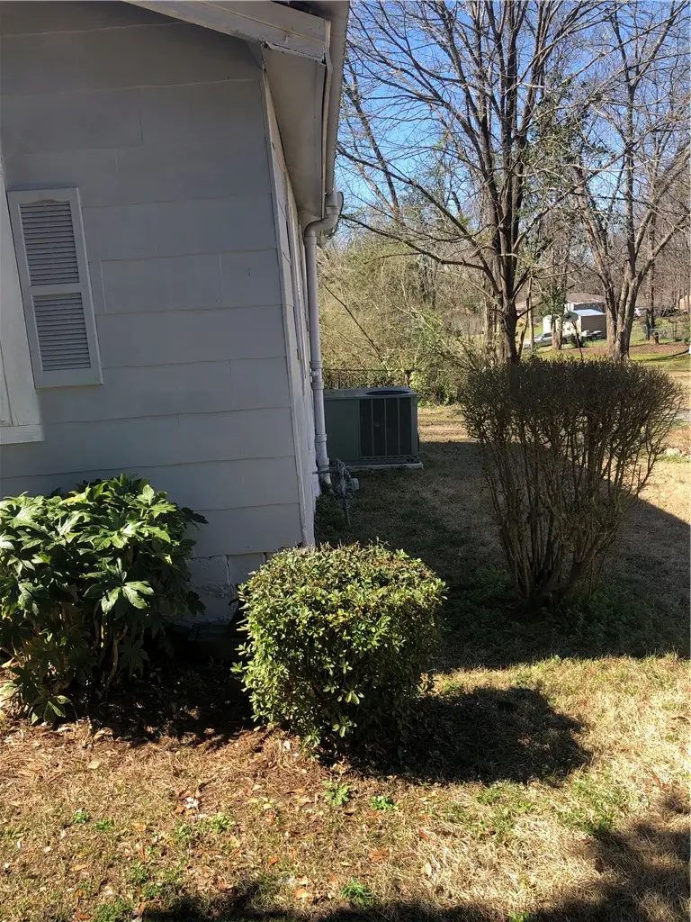 517 Vickerstaff Street, Auburn, AL 36832 - #3