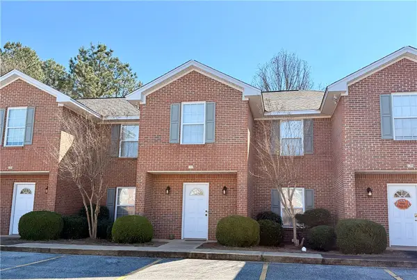 1477 N Donahue Drive #1207, Auburn, AL 36830