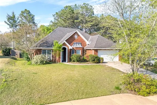 221 Belmonte Drive, Auburn, AL 36830