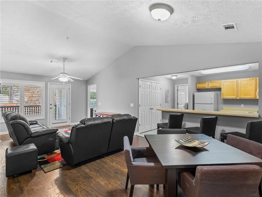 1385 S Donahue Drive #3203, Auburn, AL 36832 - #3