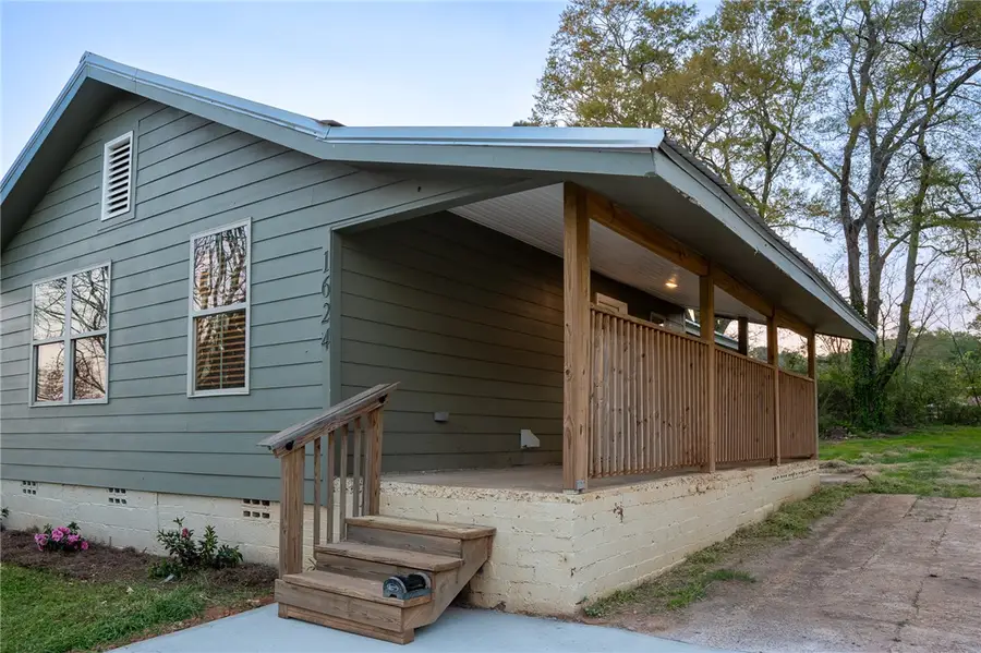 1624 3rd Avenue, Opelika, AL 36801 - #3