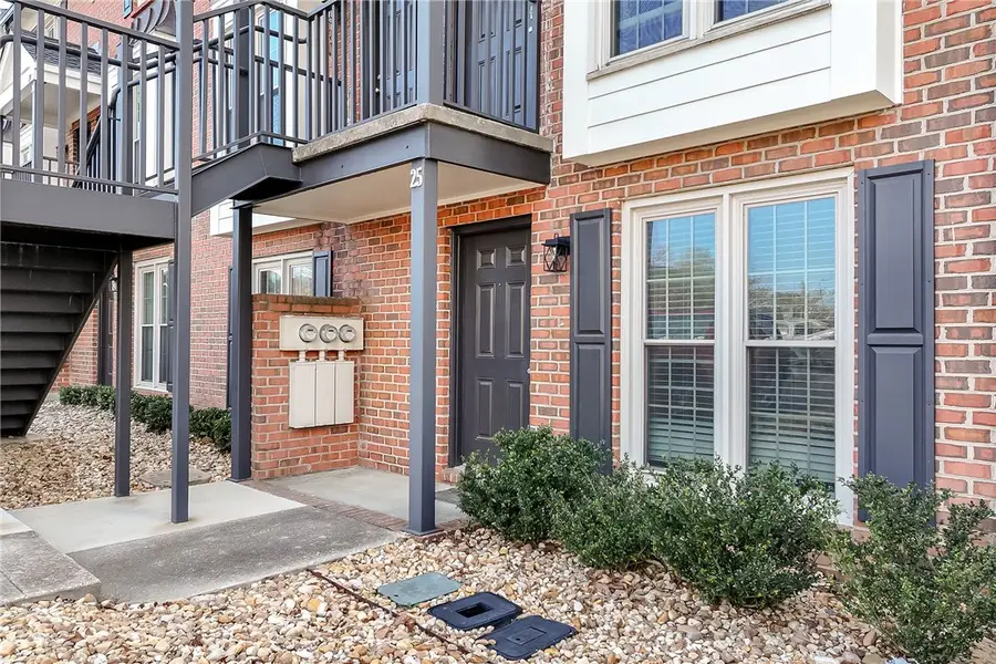 141 Cox Street #25, Auburn, AL 36832 - #2