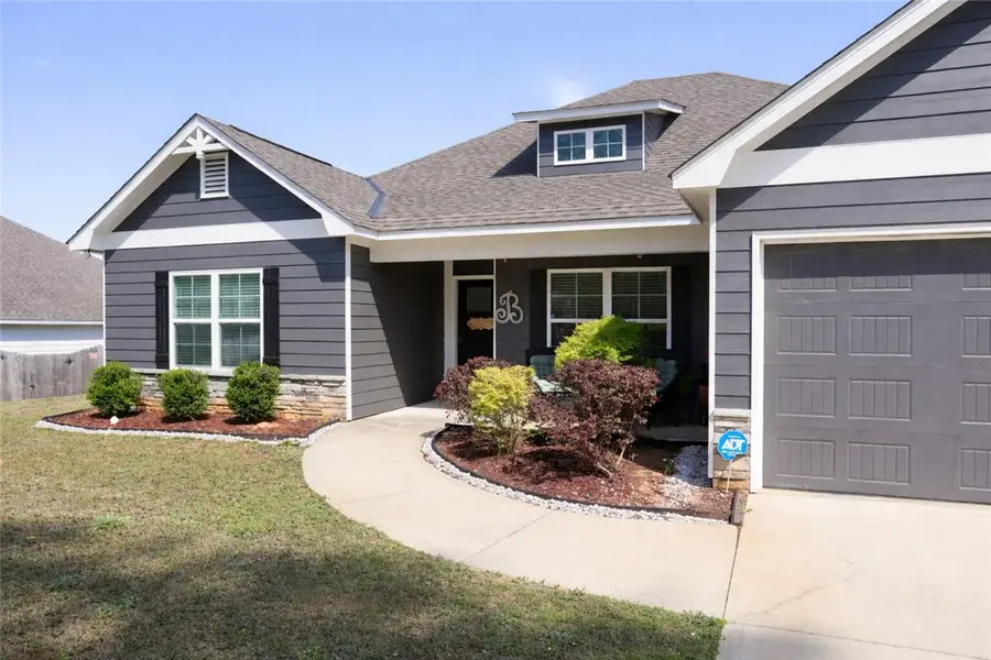 1221 Lowndes Street, Opelika, AL 36801 - #3