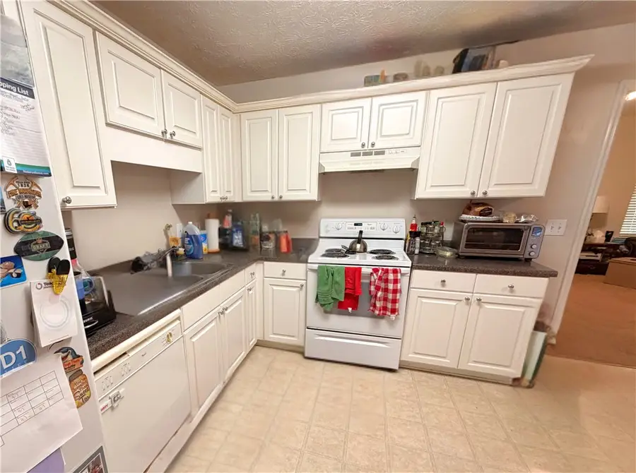 815 Greenwood Drive, Auburn, AL 36830 - #3