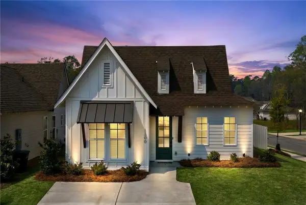 1300 Woodland Circle, Opelika, AL 36801