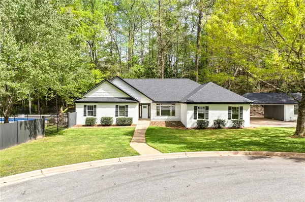 1201 Mockingbird Lane, Opelika, AL 36801
