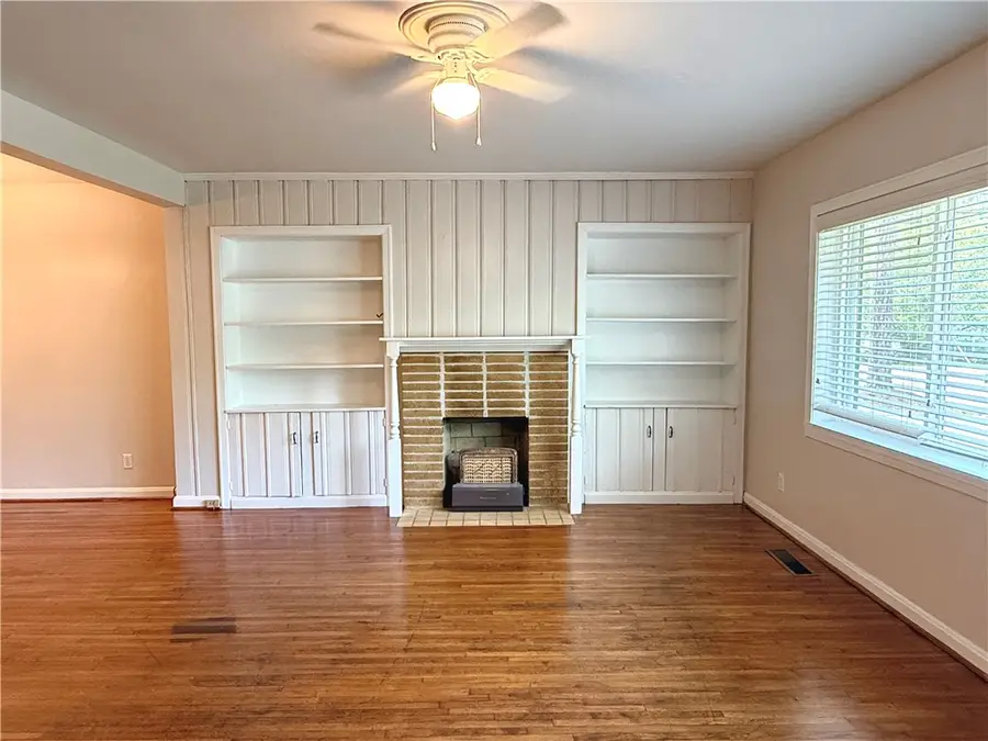 141/143 W Drake Avenue, Auburn, AL 36830 - #2