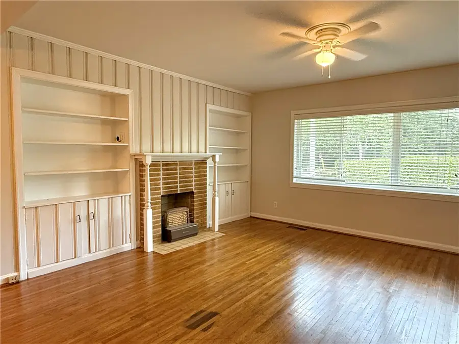 141/143 W Drake Avenue, Auburn, AL 36830 - #3