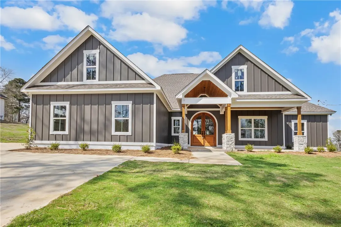 1065 Lee Road 315, Smiths Station, AL 36877 - #1