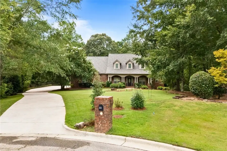 251 Hedgerow Circle, Auburn, AL 36830 - #3