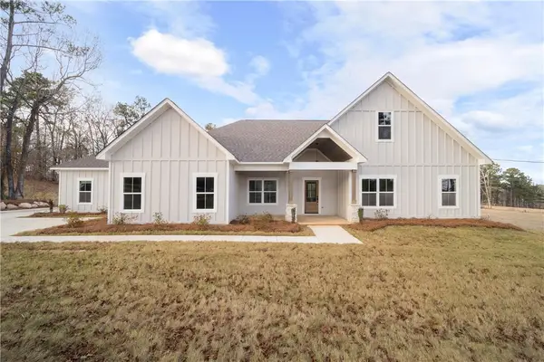 1001 Lee Road 315, Smiths Station, AL 36877