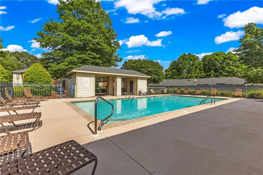 3297 S College Street #B201, Auburn, AL 36830 - #3