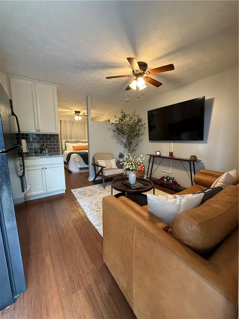 634 W Magnolia Avenue, Auburn, AL 36830 - #2