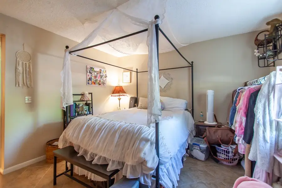 152 University Drive #D101, Auburn, AL 36832 - #2