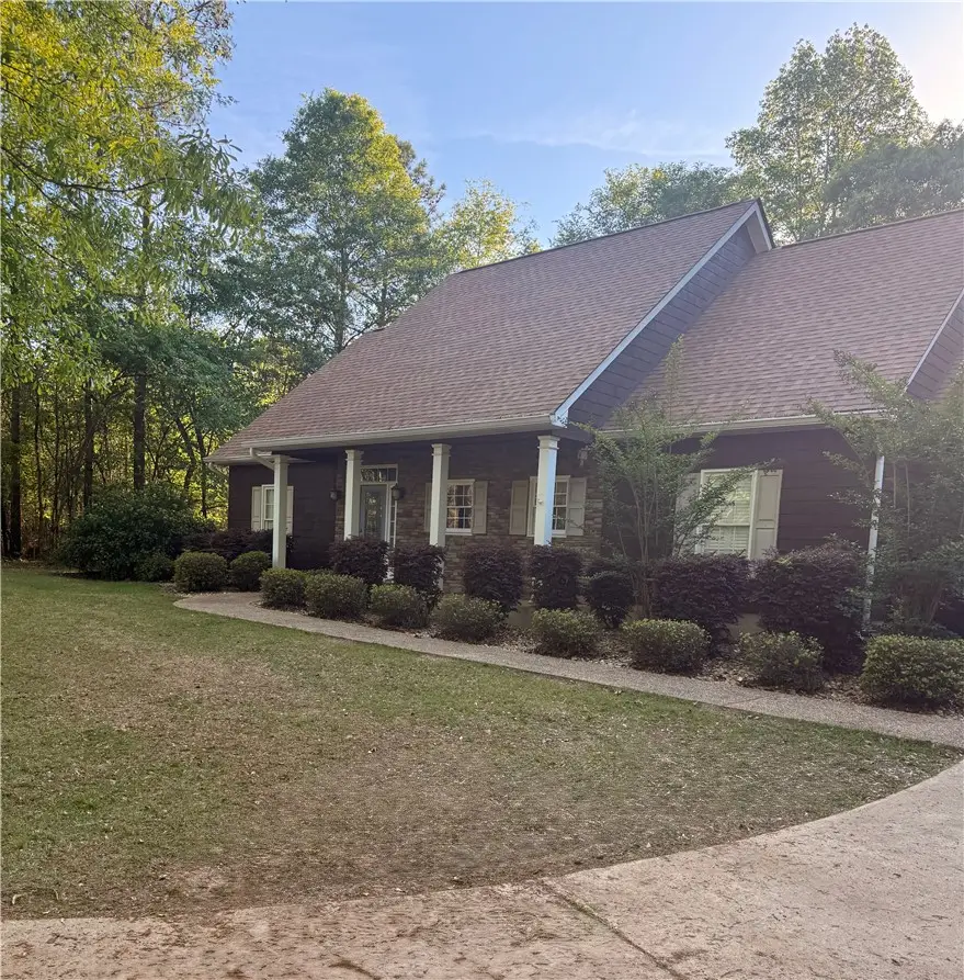 8943 Lee Road 379, Valley, AL 36854 - #2