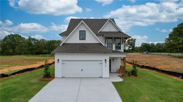 100 Firefly Lane, Opelika, AL 36804