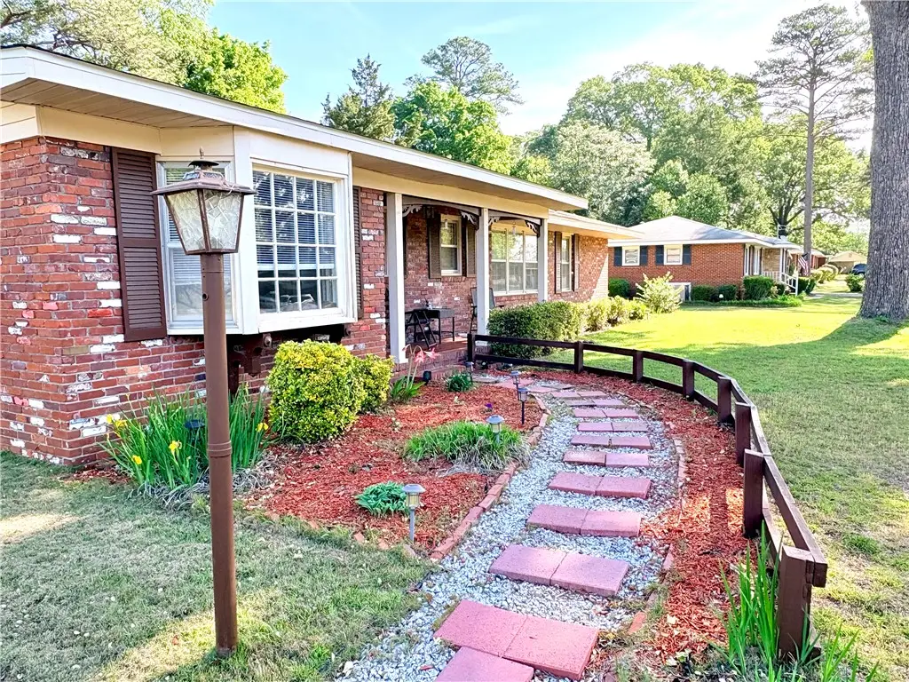1604 46th Street, Phenix City, AL 36867 - #1