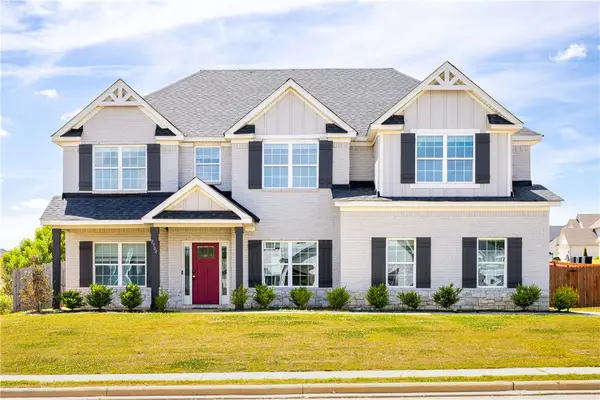 2904 Wyndham Lane, Opelika, AL 36804