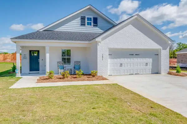 2026 Superior Drive, Opelika, AL 36804