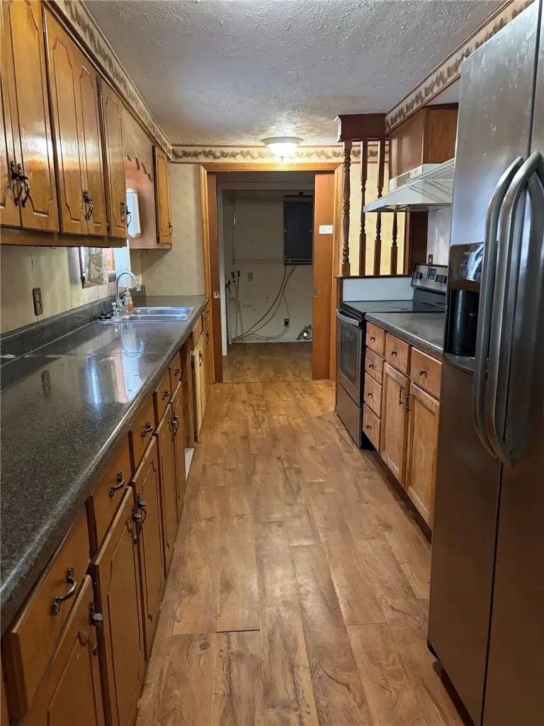 931 River Road, Valley, AL 36854 - #2