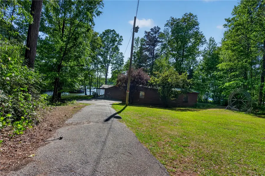 9375 Lee Road 379, Valley, AL 36854 - #2