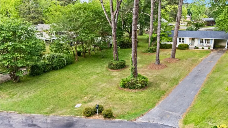 702 Lankford Circle, Opelika, AL 36801 - #3