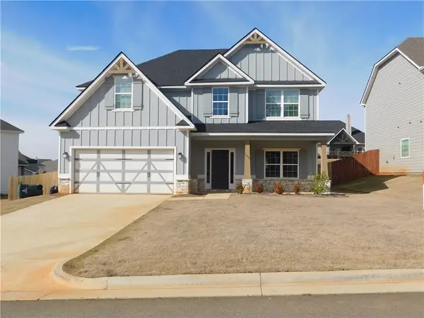 1804 Solamere Court, Auburn, AL 36832
