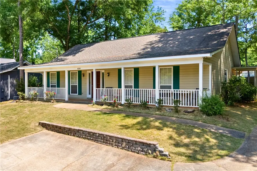 930 Sanders Street, Auburn, AL 36830 - #2