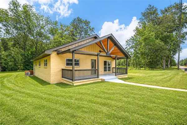 923 W Bridge Street, Wetumpka, AL 36092