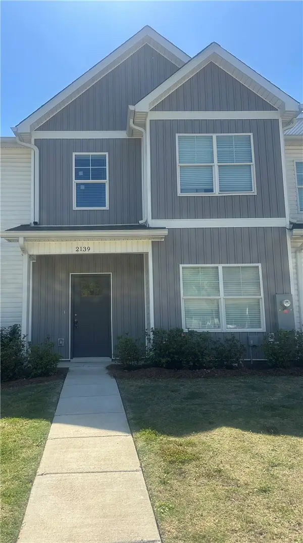 2139 Cobblestone Drive #4, Opelika, AL 36804