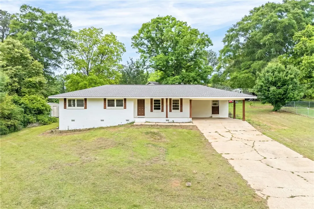44 Carol Street, Alexander City, AL 35010 - #1