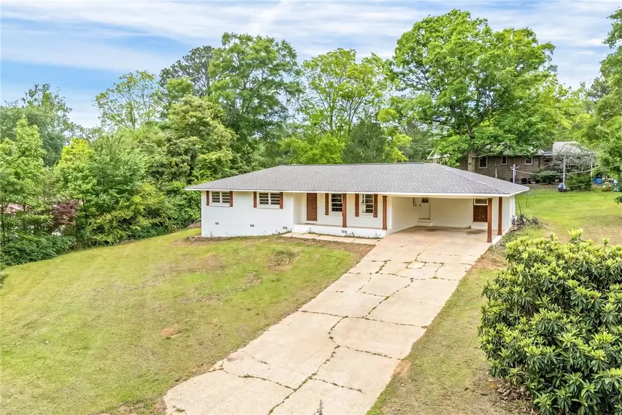 44 Carol Street, Alexander City, AL 35010 - #2