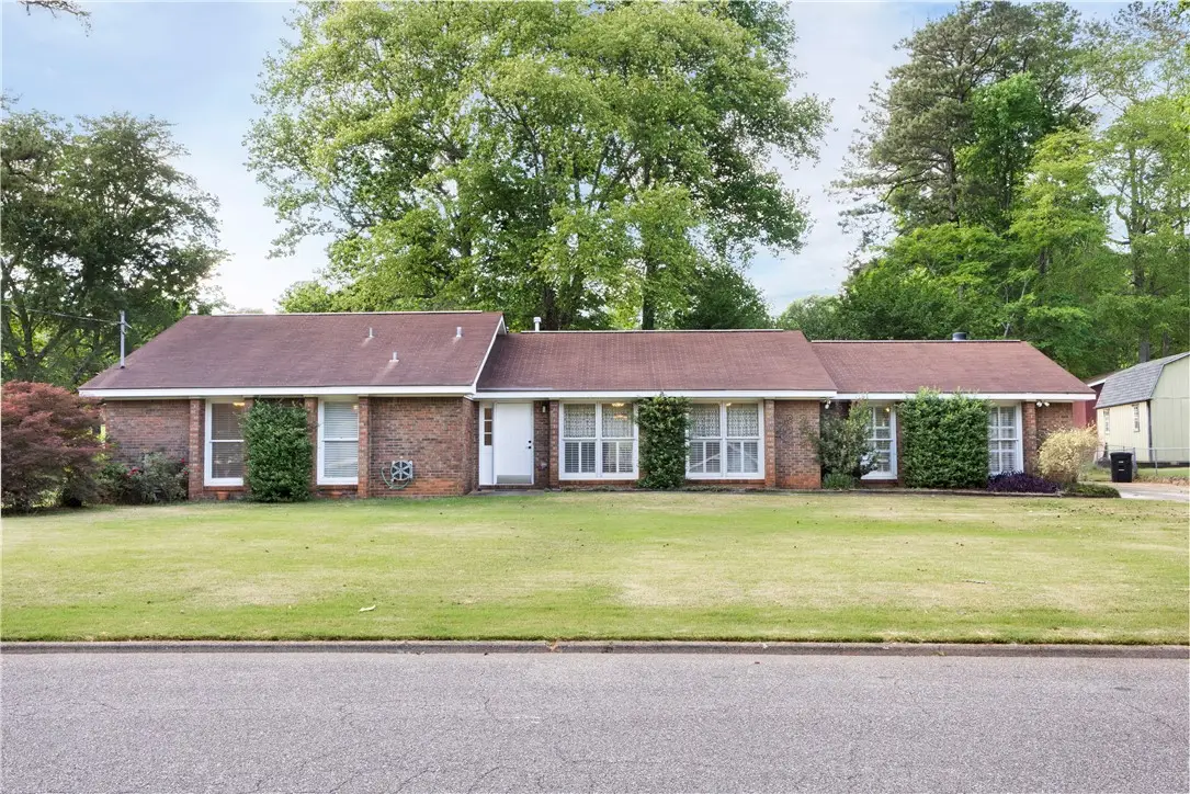1800 Calcutta Drive, Opelika, AL 36801 - #1
