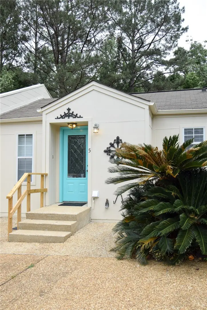 11 Redbud Court, Dadeville, AL 36853 - #2