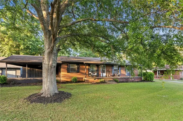 1789 Holman Street, Alexander City, AL 35010