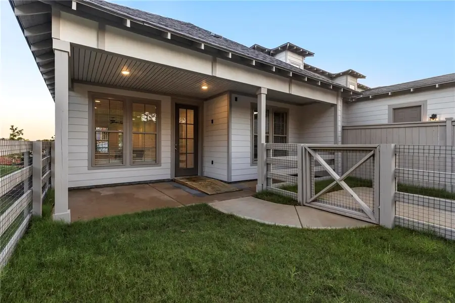 203 Bottle Way, Auburn, AL 36830 - #3