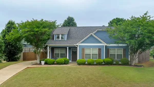 2437 Waterstone Circle, Auburn, AL 36832