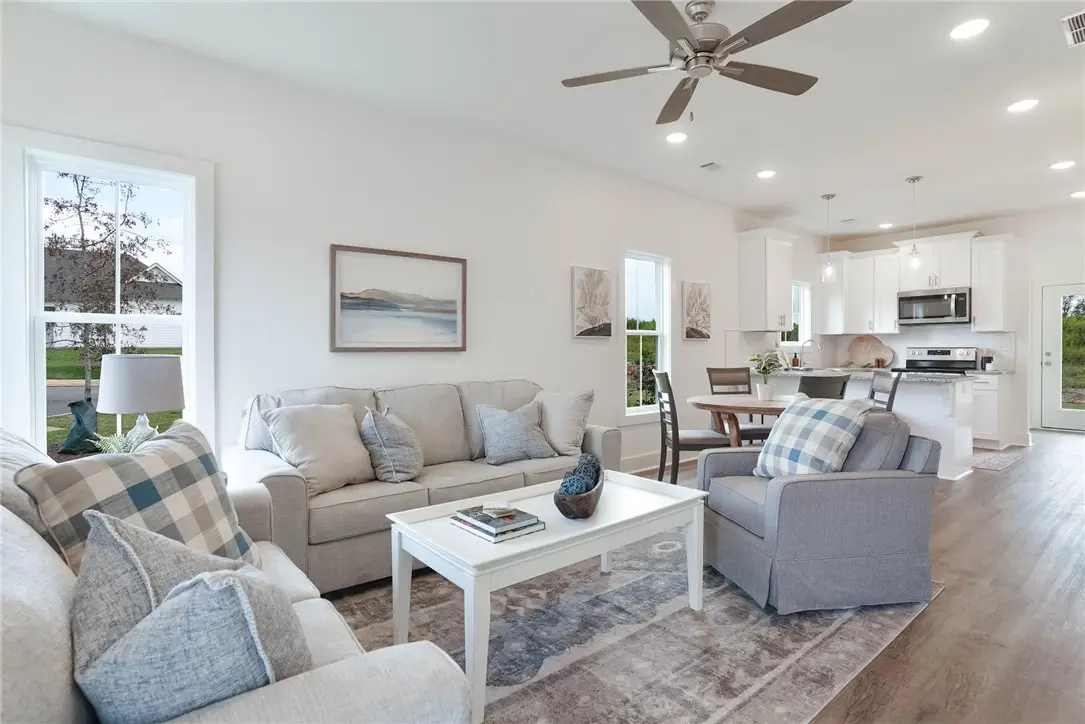 1002 Twin Lane, Valley, AL 36854 - #1