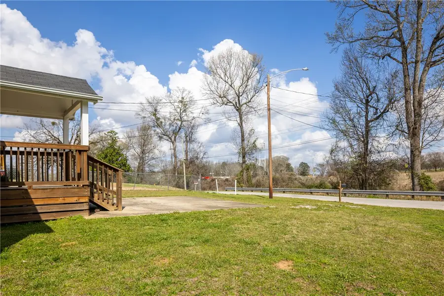 1520 Clanton Street, Opelika, AL 36801 - #3